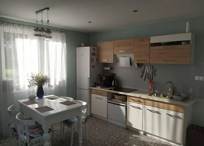 Dom W Malowniczej Wsi Z Imprezowa Stodola Hot Tub Jacuzzi *